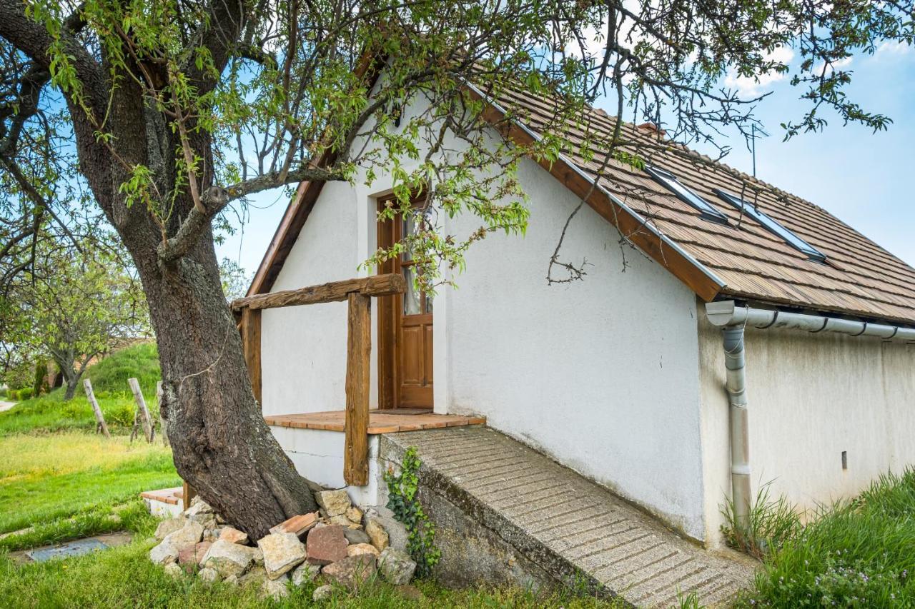 Tagyon Birtok Mandula Apartmanhaz Экстерьер фото