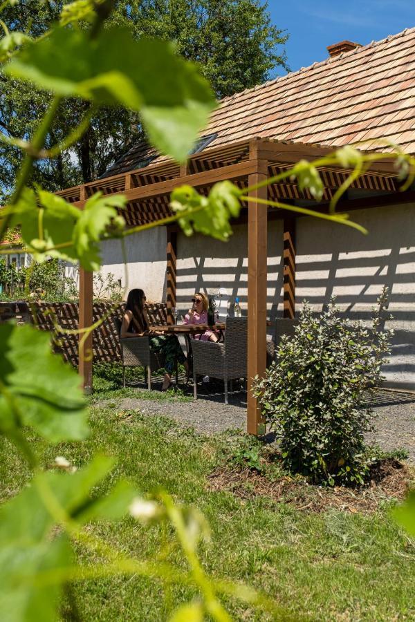 Tagyon Birtok Mandula Apartmanhaz Экстерьер фото